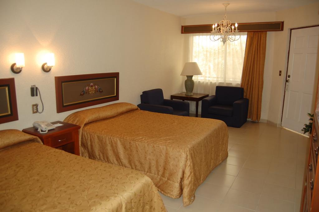 Real De Minas San Luis Potosi Hotel Phòng bức ảnh